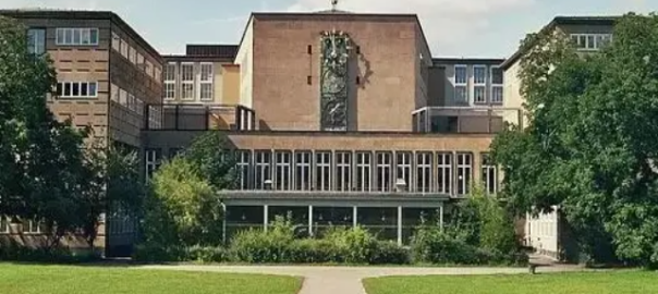 Universitas Cologne: Pusat Ilmu Pengetahuan dan Tradisi Akademik